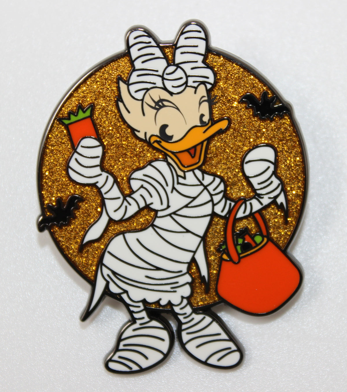 Daisy Duck Mickey & Friends Halloween 2026 Countdown Mystery Disney Pin