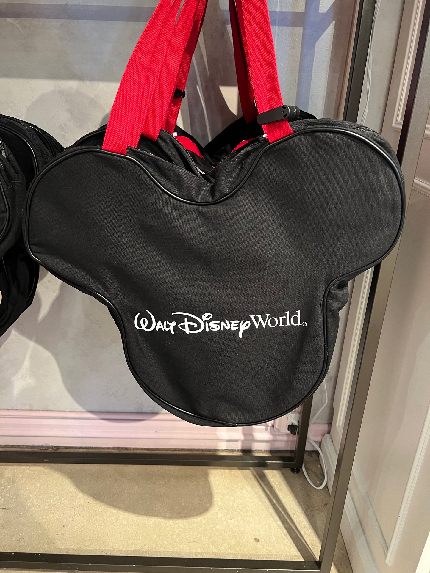 Minnie Mouse Walt Disney World Giant Tote