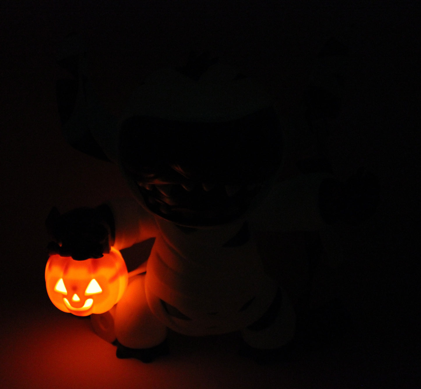 Mummy Stitch Glow in the Dark Light Up Disney Halloween Popcorn Bucket