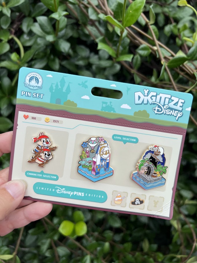 Chip & Dale It's a Small World & Pirates of the Caribbean Digitize Disney Pin Set