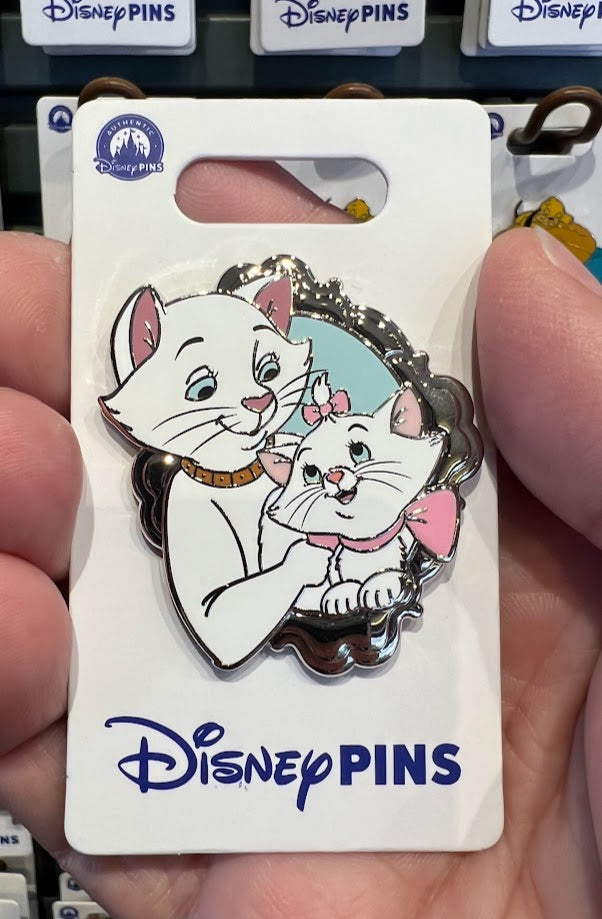 Duchess & Marie Aristocats Disney Pin