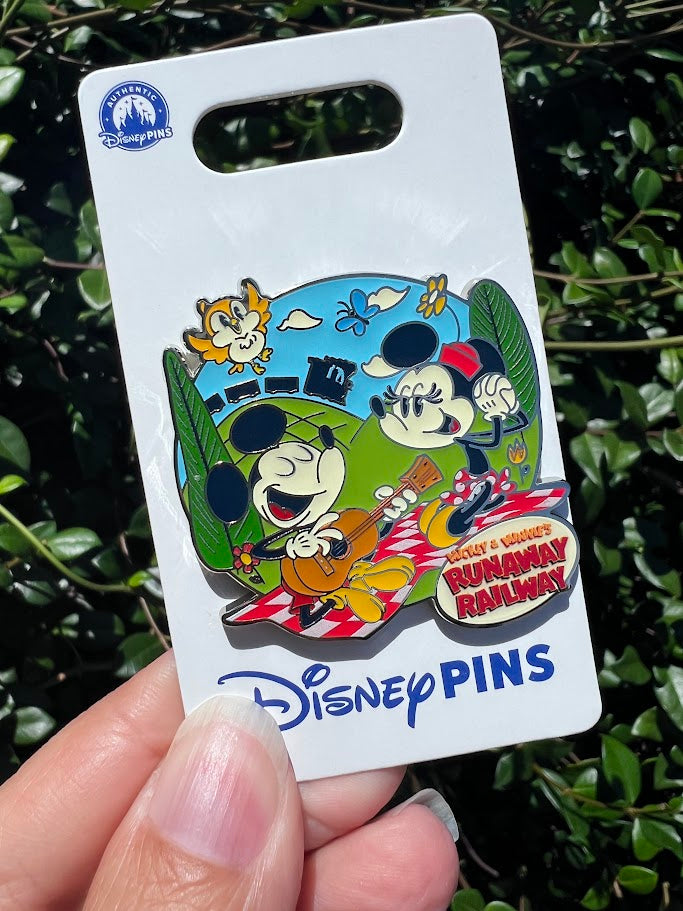 Mickey & Minnie's Runaway Railway Disney Pin