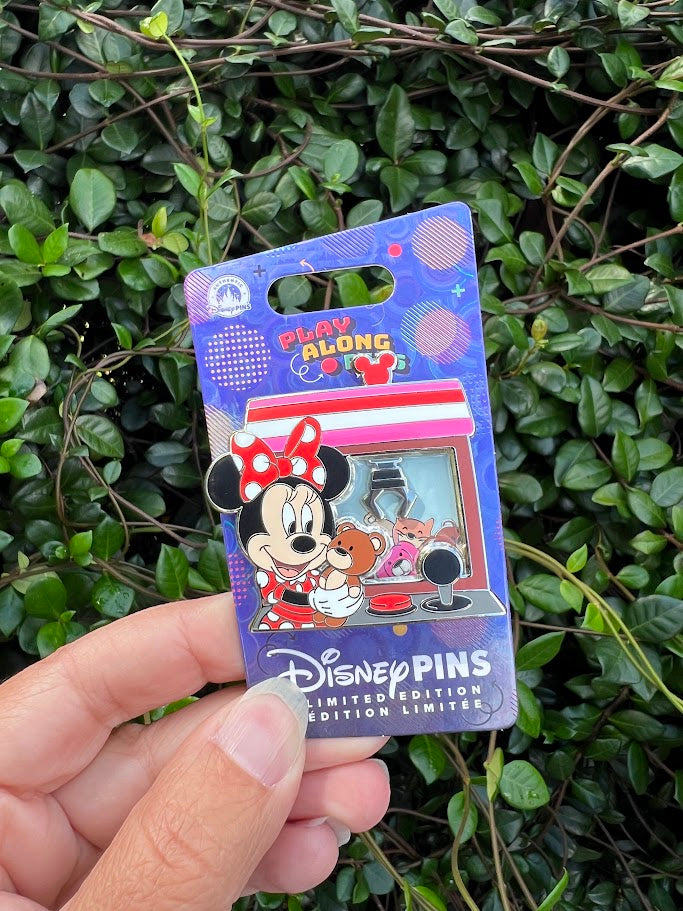 Minnie Mouse Crane Game Play Along Pins Disney Pin
