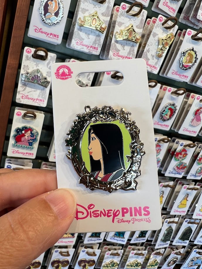 Mulan Portrait Disney Pin