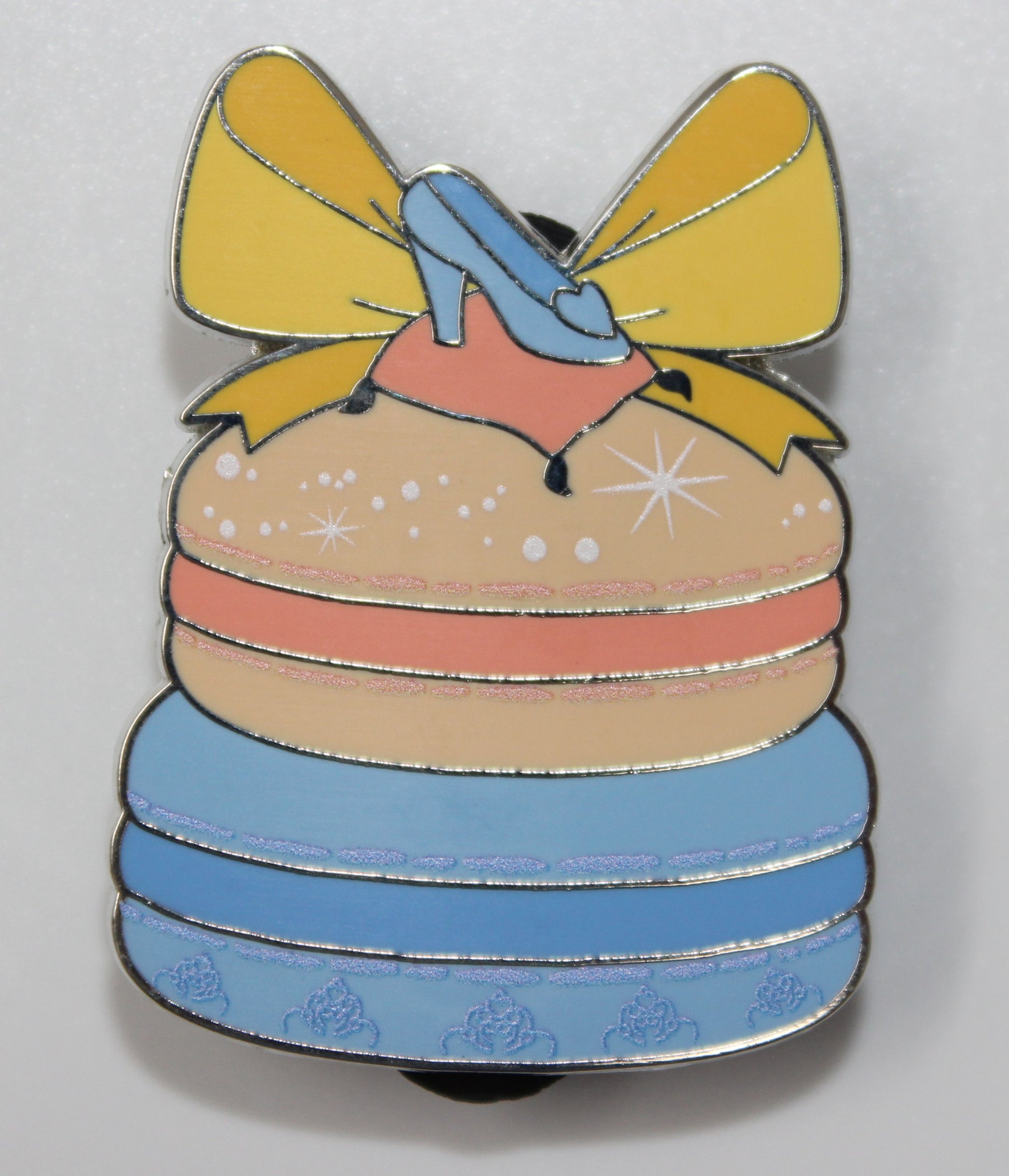 Cinderella Princess Pastries Mystery Disney Pin