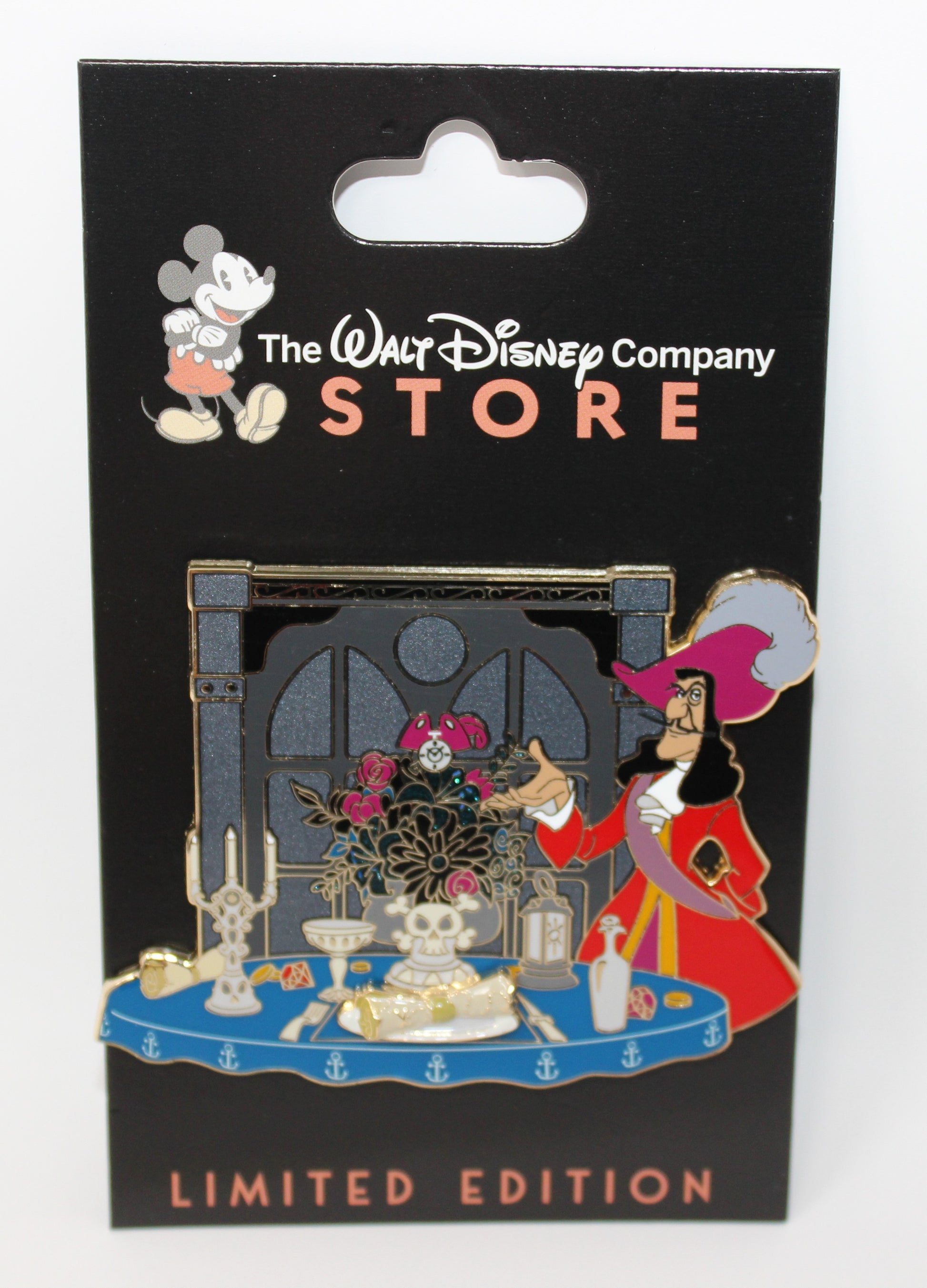 D23 2026 Captain Hook Table for One WDCS Disney Pin
