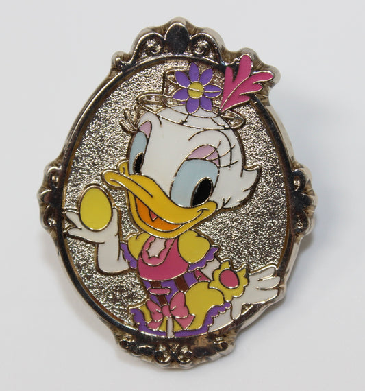 Daisy Duck Tokyo Disney Sea Gold Easter Egg Game Prize Disney Pin