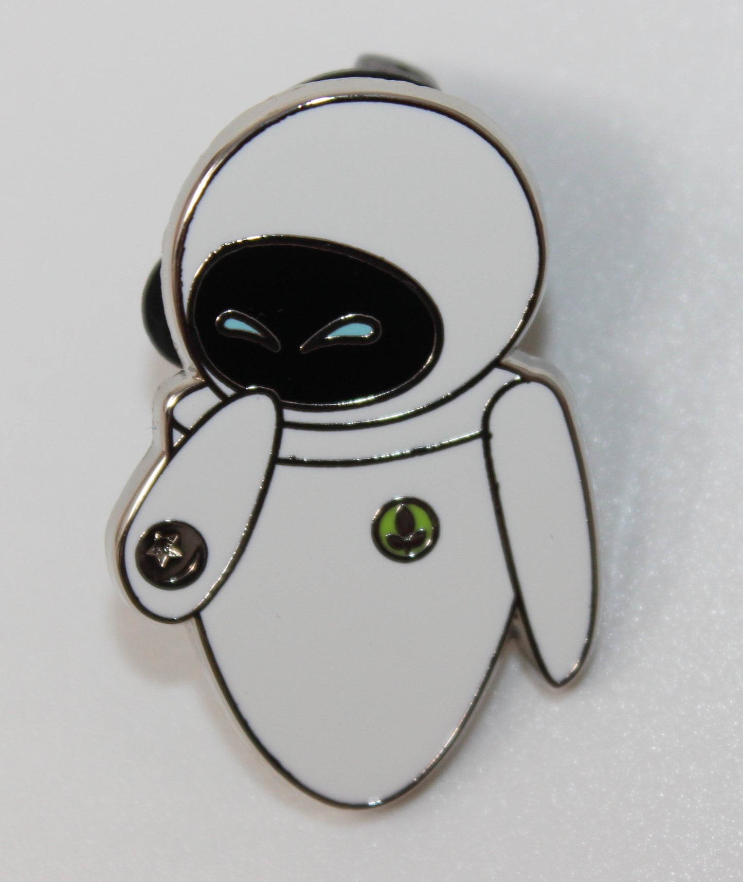 EVE WALL-E 2024 Hidden Disney Mystery Disney Pin