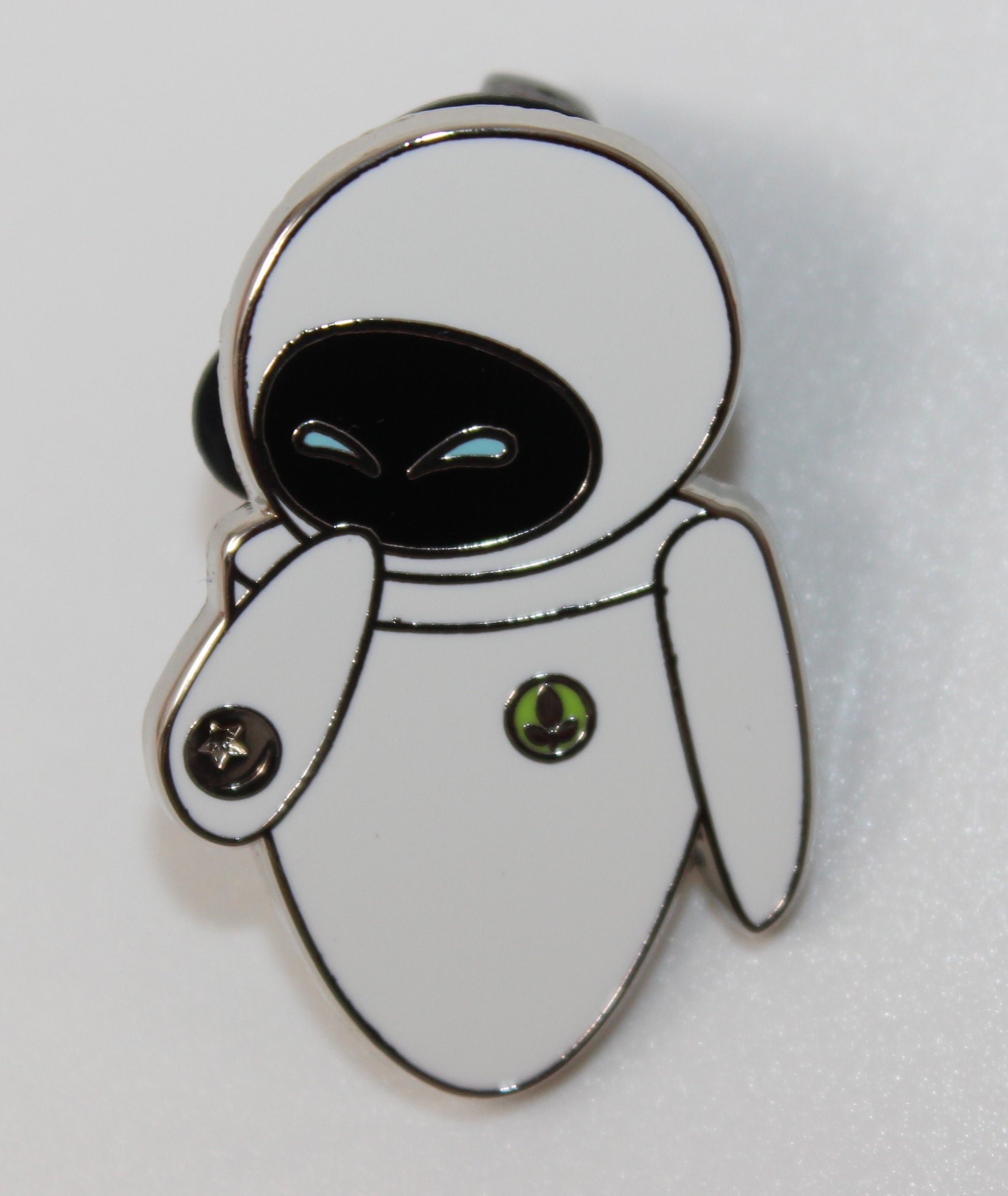 EVE WALL-E 2024 Hidden Disney Mystery Disney Pin