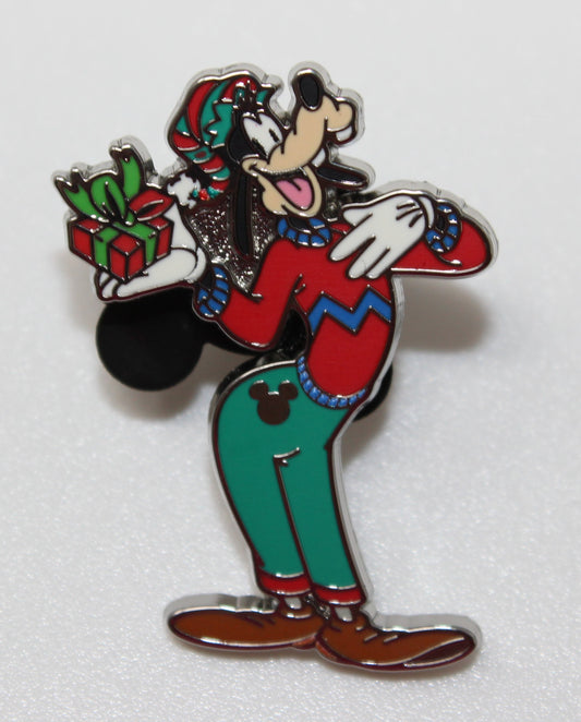Goofy Christmas Seasons Chaser Disneyland 2025 Hidden Disney Wave A Pin