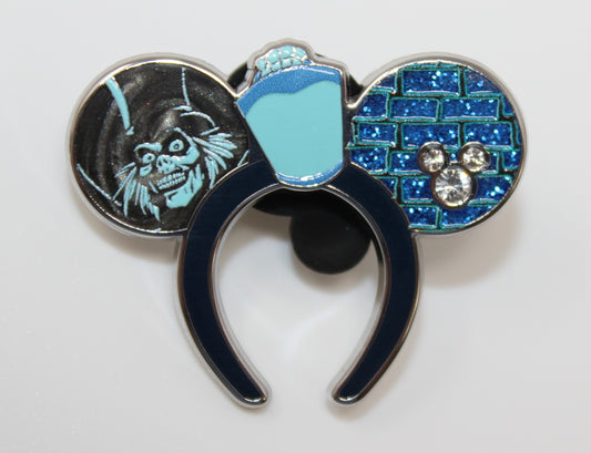Hatbox Ghost Ear Headbands Super Chaser 2026 Hidden Disney Wave A Pin
