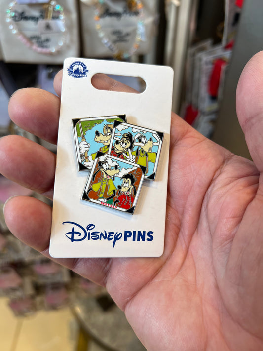 Goofy & Max Photos Disney Pin