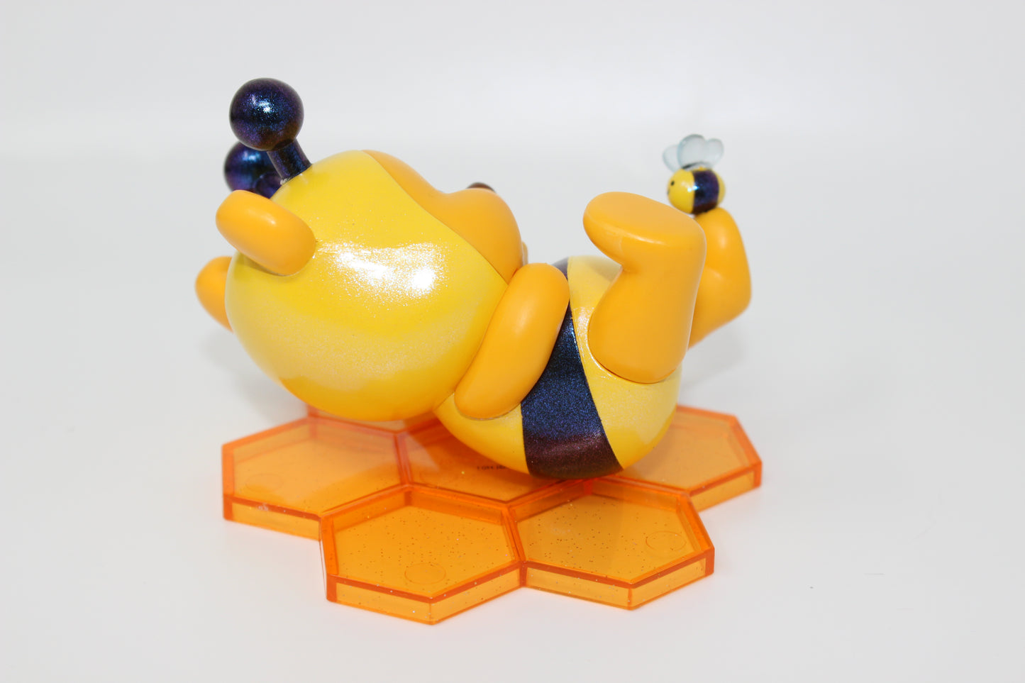 Bumblebee Winnie the Pooh Hunny Crew Disney Mystery Figure