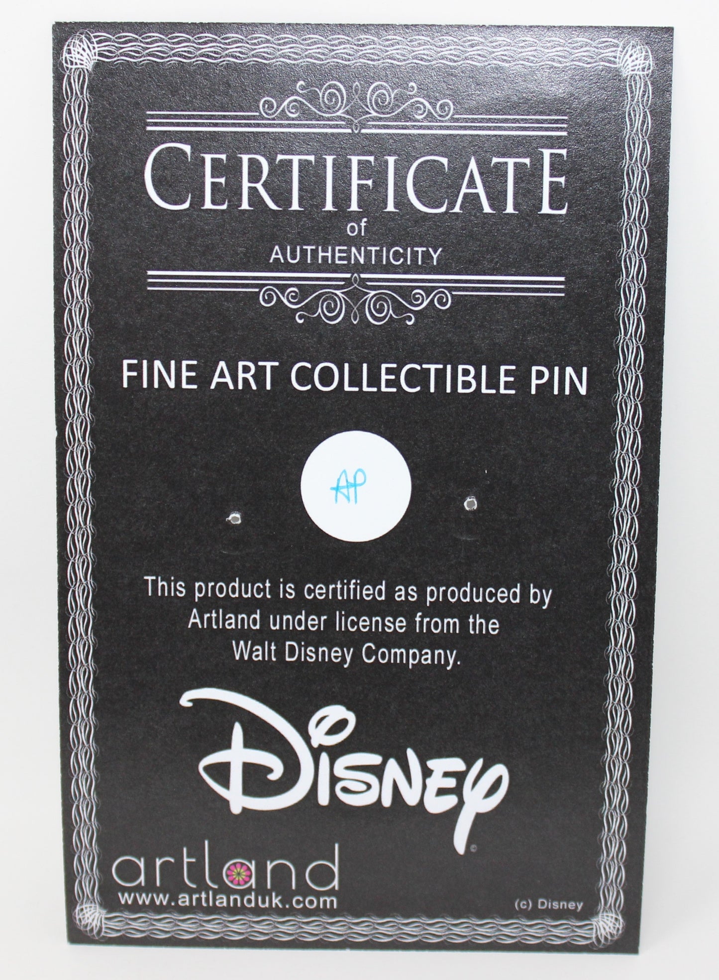 Winnie the Pooh Ready for Bed Artland Fine Art Collectible AP Disney Pin