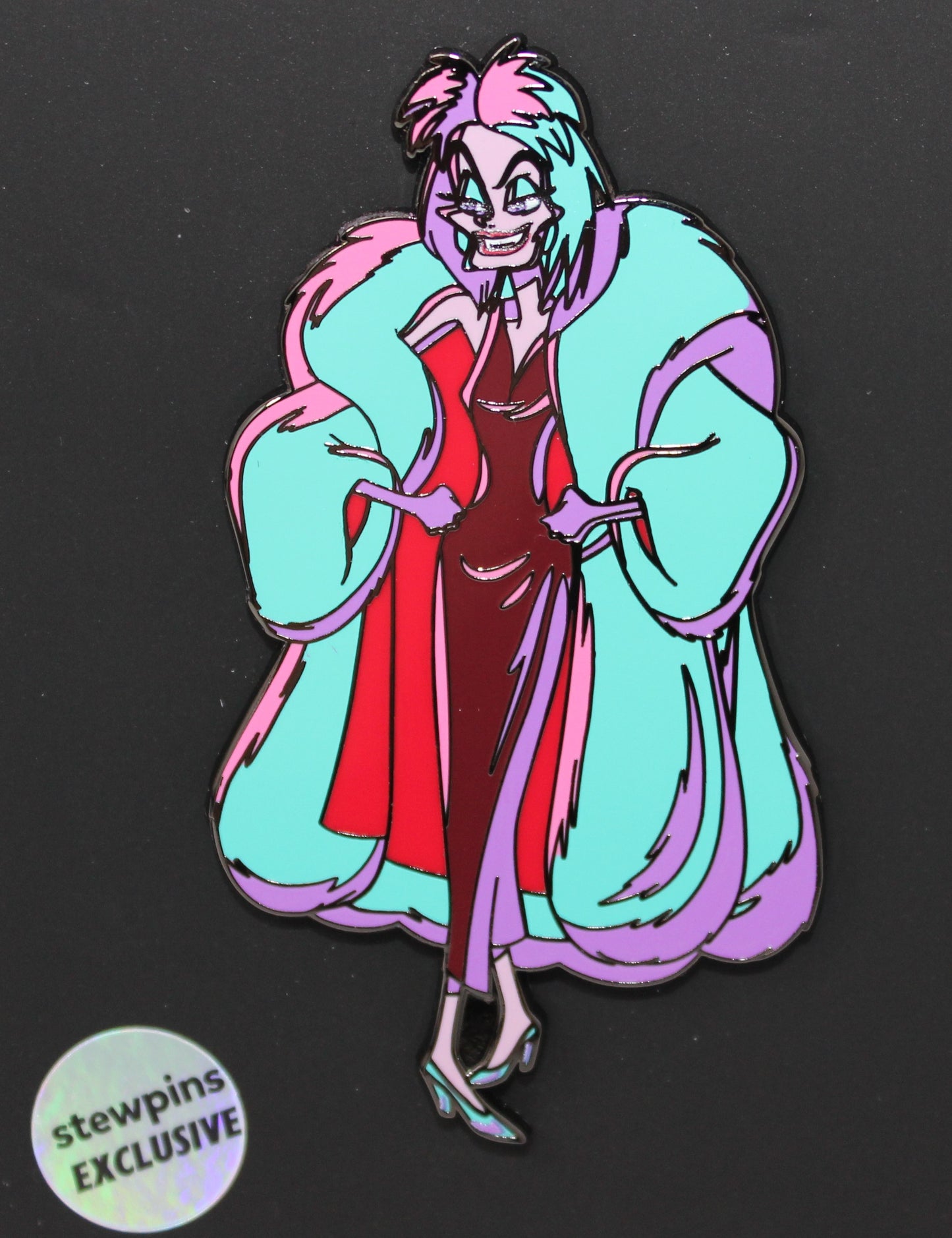 Cruella StewPins Exclusive Disney Villains Hyper Pop Wave 1