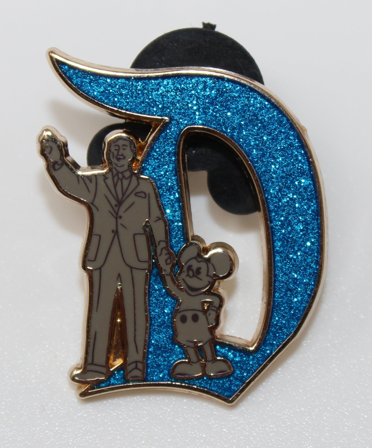 Walt & Mickey Partners Statue Key to Disneyland Glitter Gold Variant Disney Pin