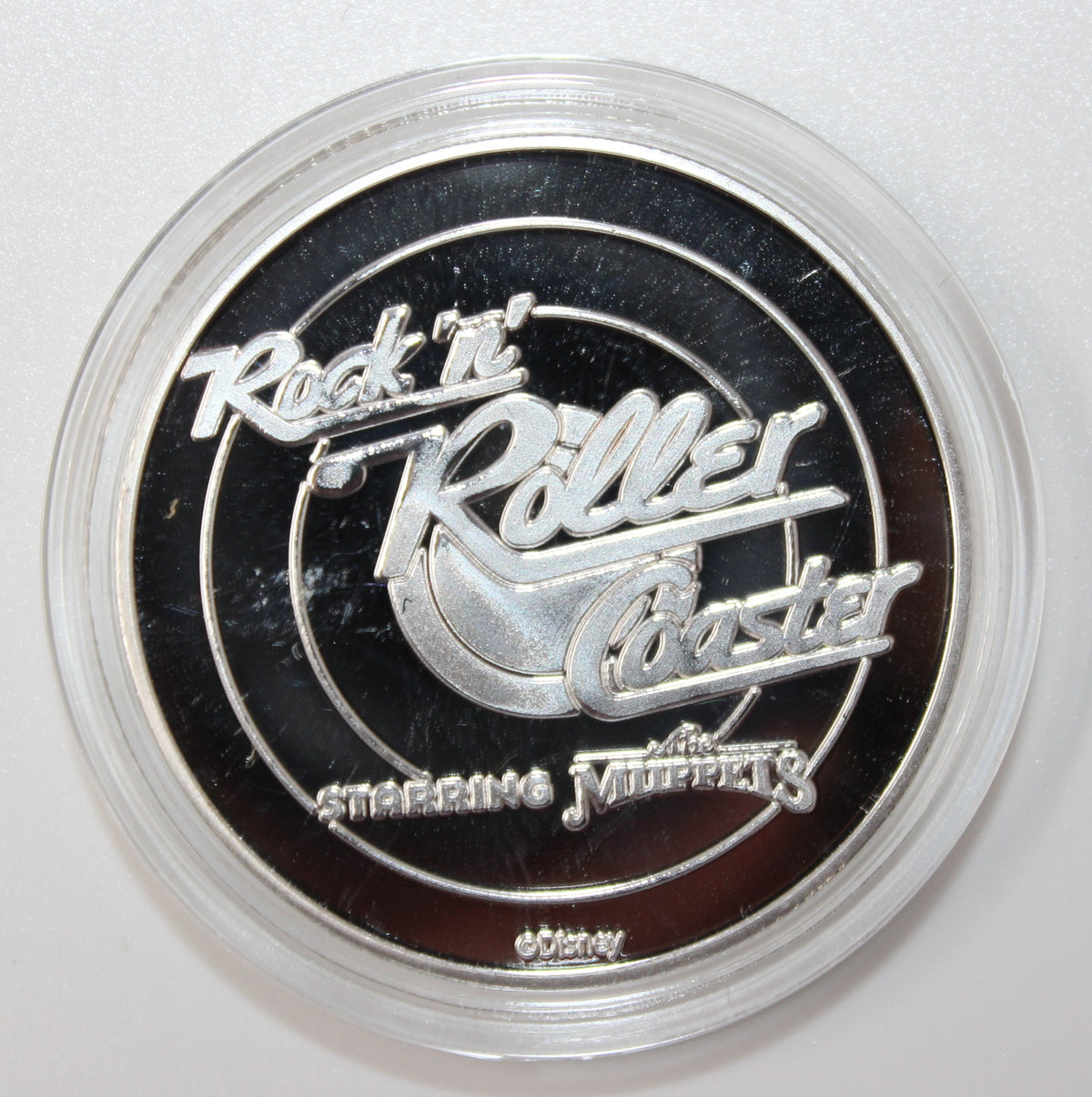 Kermit & Miss Piggy Muppets Rock 'n' Rollercoaster Disney Medallion