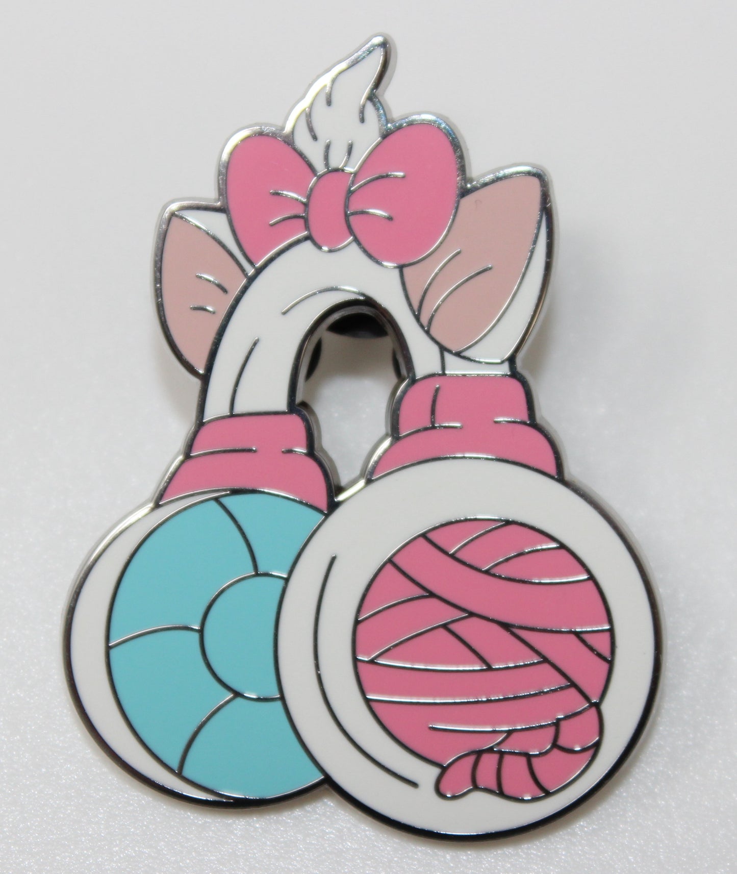 Marie Magical Mystery Series 30 Headphones Disney Pin