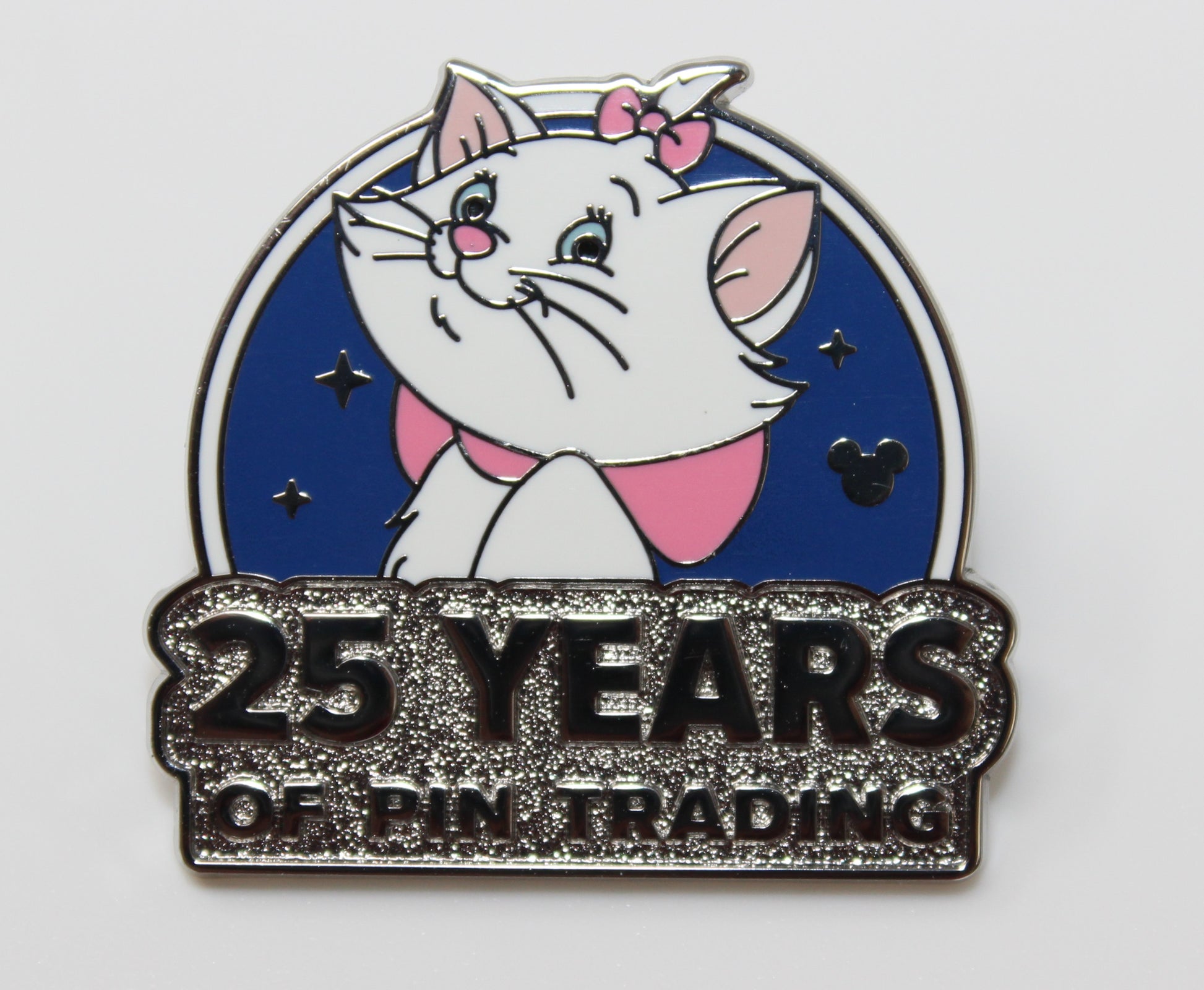 Marie Pin Trading 25th Anniversary Disneyland 2025 Hidden Disney Wave A Pin