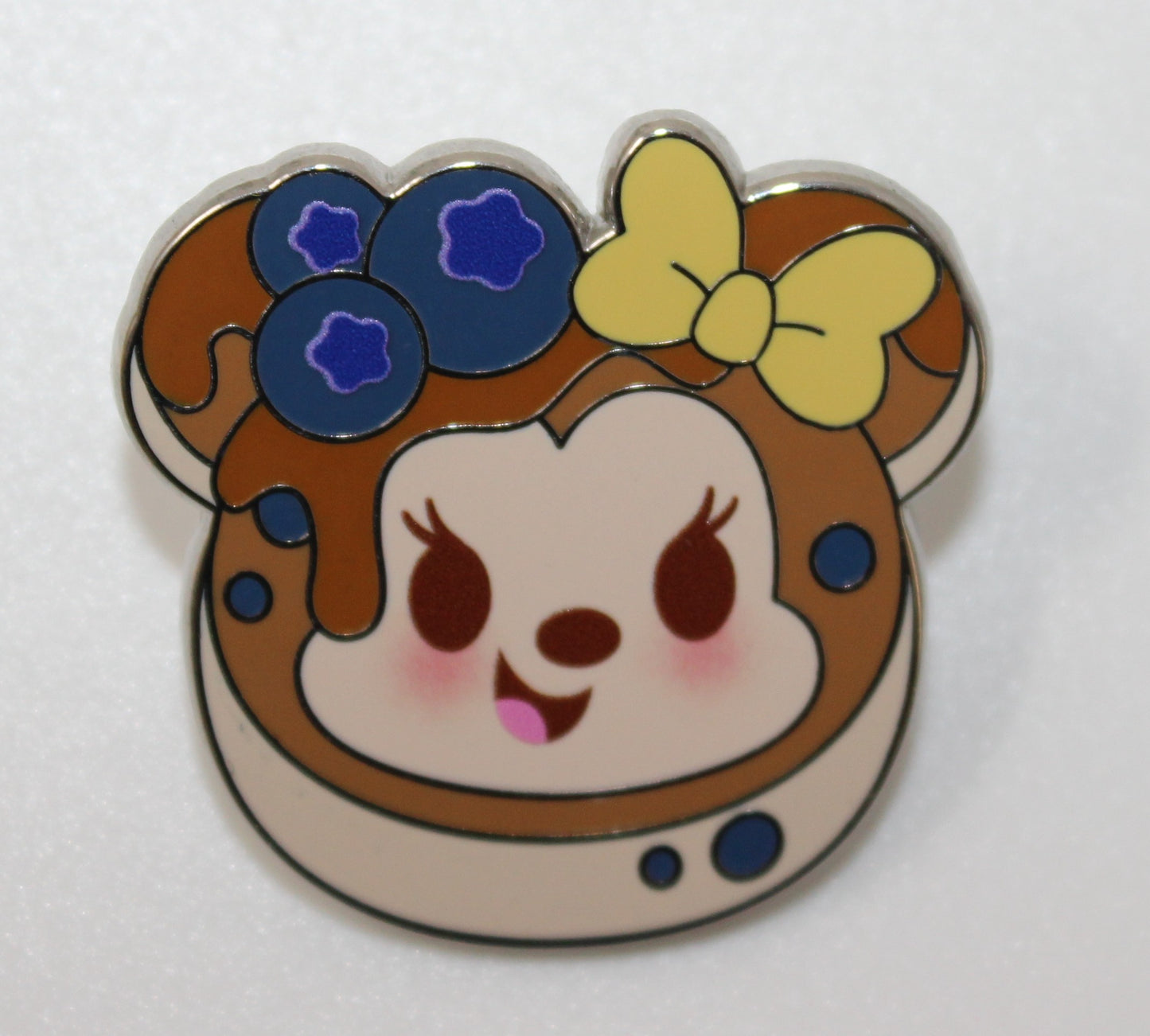 Minnie Mouse Munchlings Series 2 Mystery Disney Pin