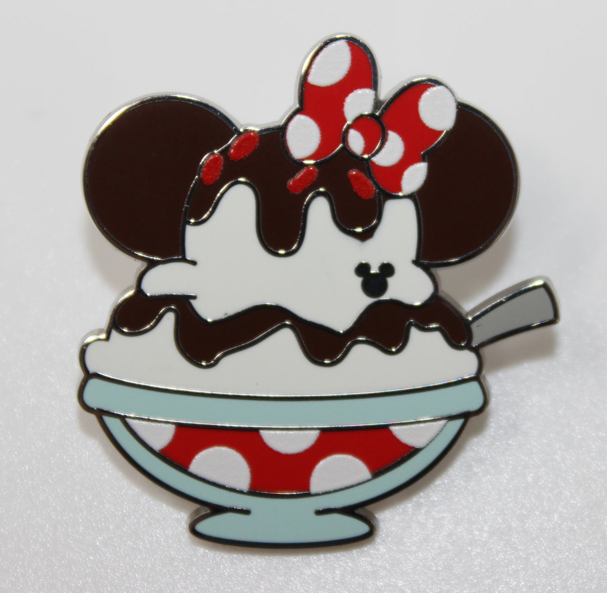 Minnie Mouse Sundaes 2026 Hidden Disney Wave B Pin