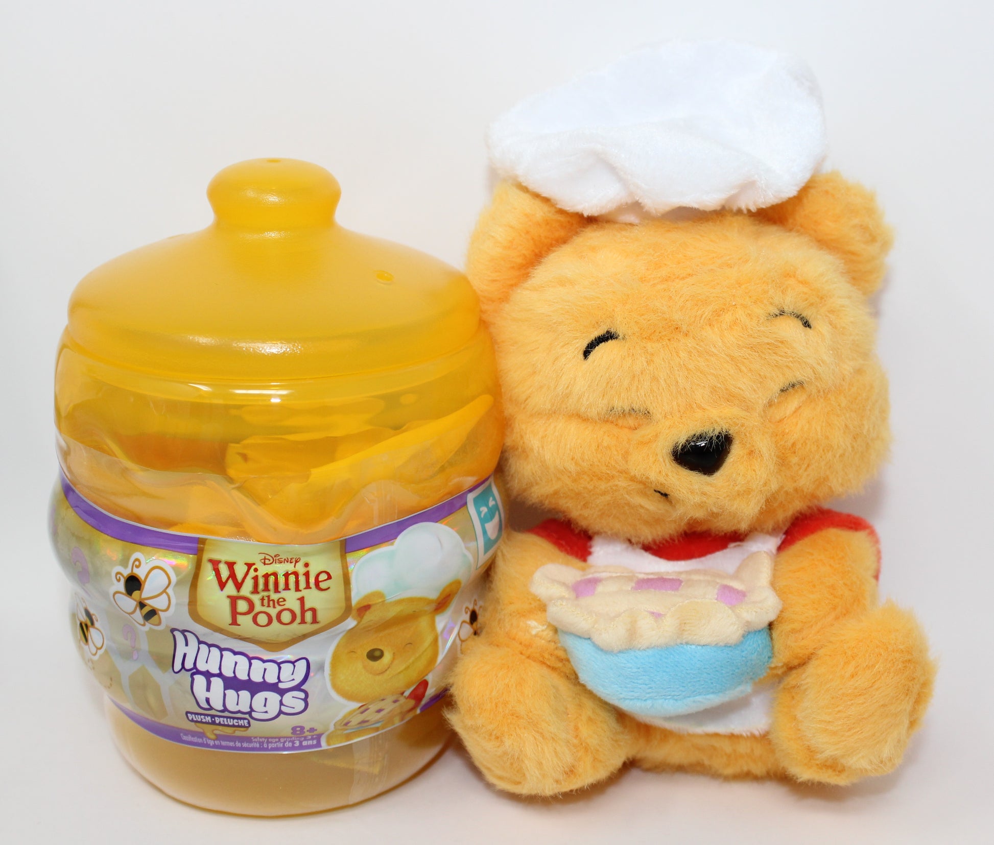 Pie Baker Winnie the Pooh Hunny Hugs Disney Plush