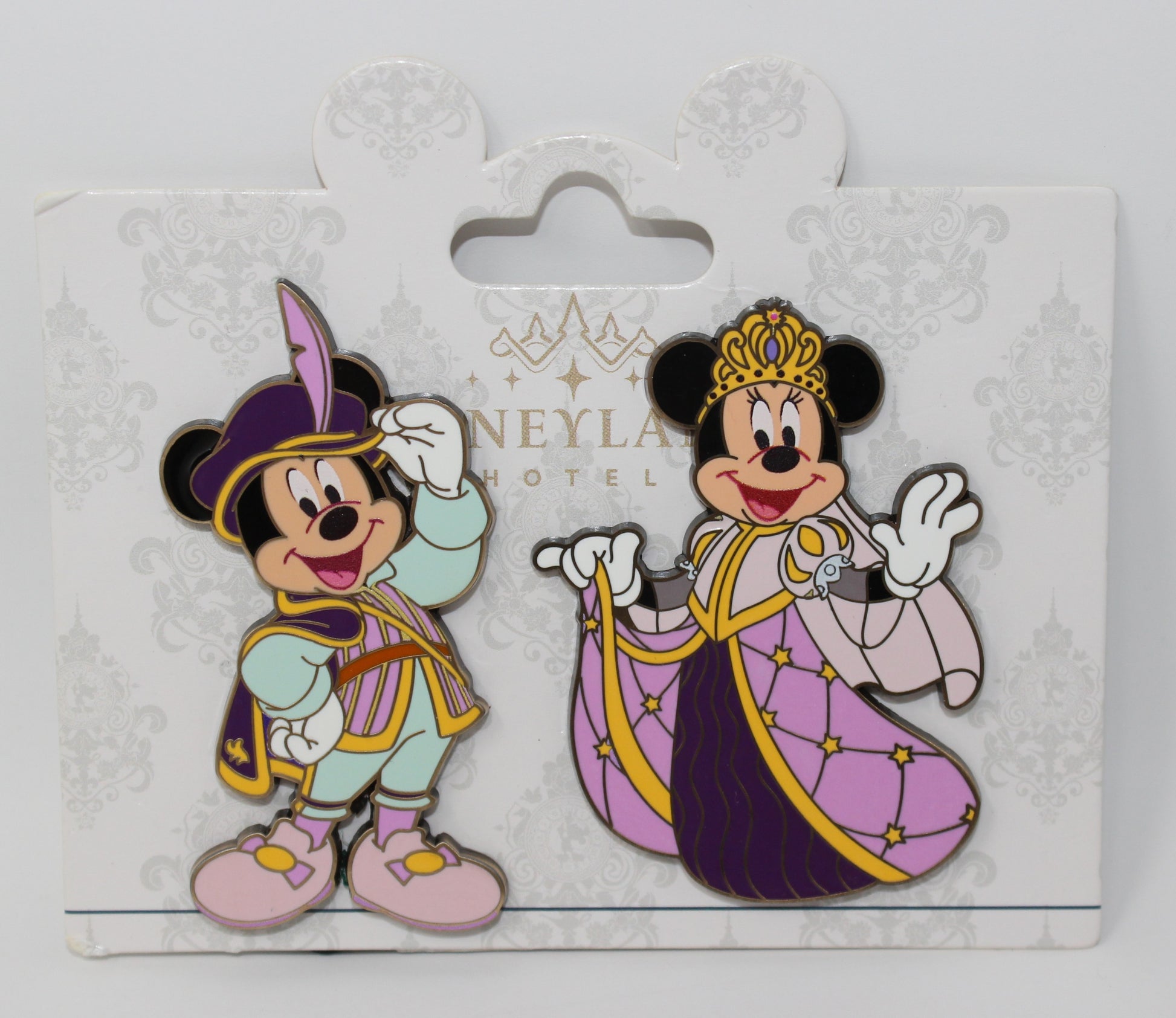 Royal Mickey & Minnie Disneyland Paris Hotel Disney Pin Set