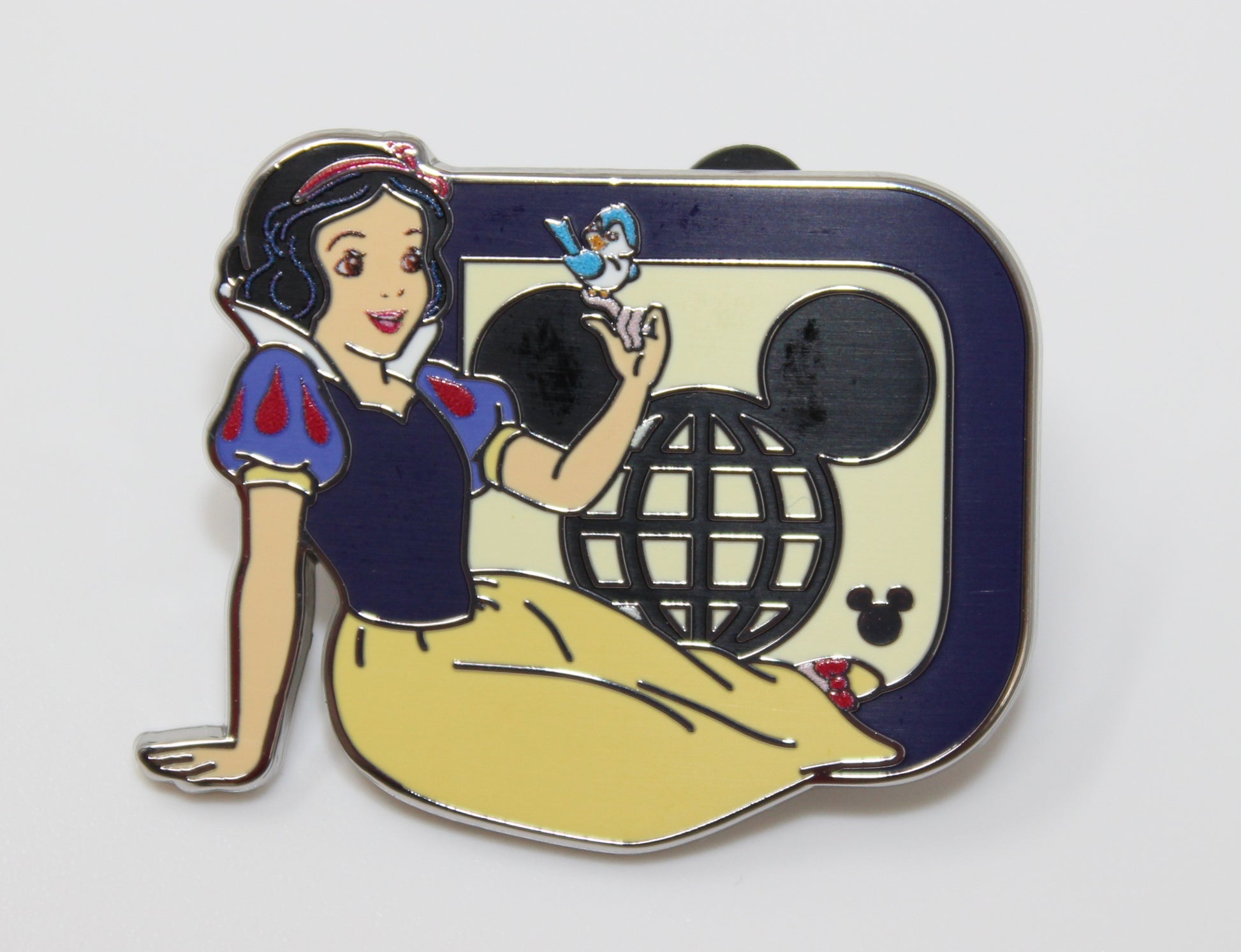 Snow White Walt Disney World Logo 2025 Hidden Disney Pin