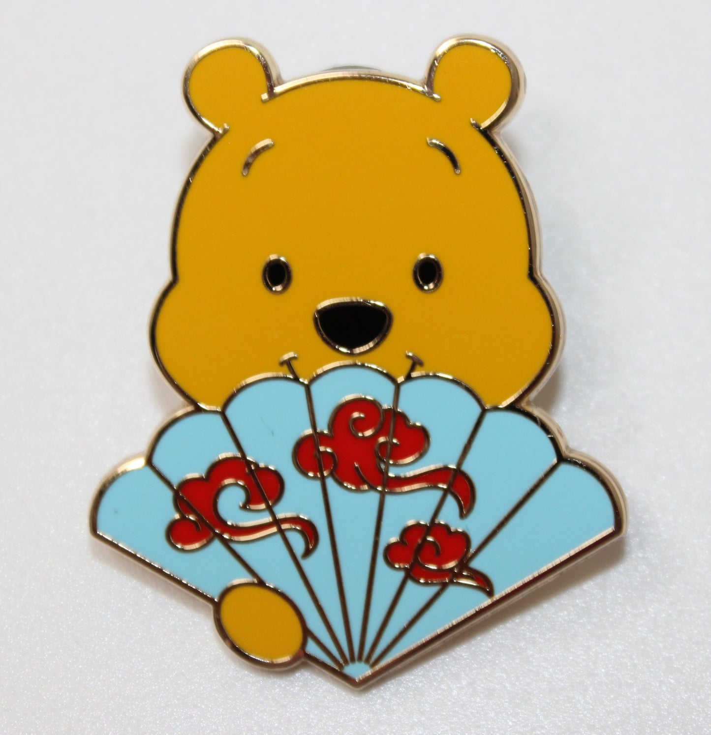 Winnie the Pooh Folding Fans Mystery Disney Pin