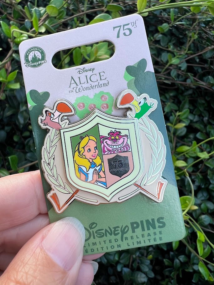 Alice & Cheshire Cat Alice in Wonderland 75th Anniversary Disney Pin
