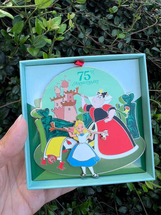 Alice & Queen of Hearts Alice in Wonderland 75th Anniversary Jumbo Disney Pin
