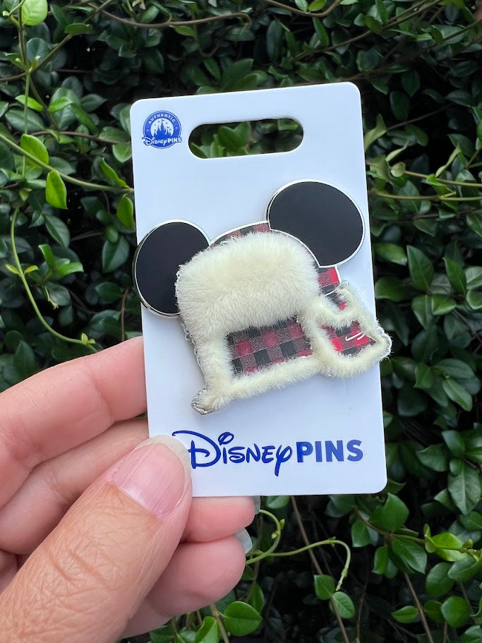 Canadian Hat Canada Pavilion Epcot World Showcase Disney Pin