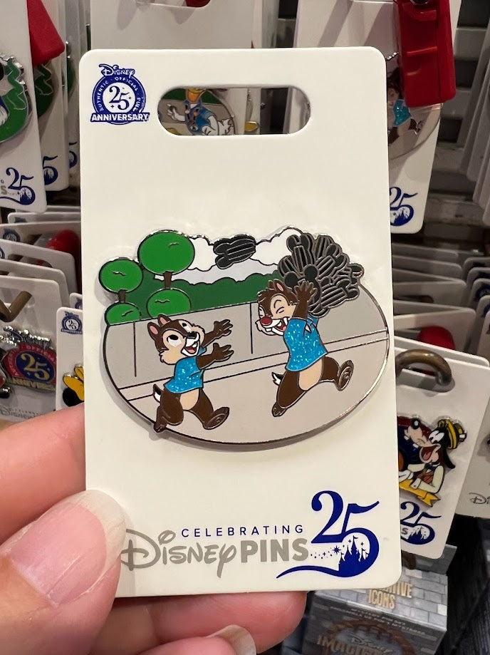 Chip & Dale Pin Trading 25th Anniversary Disney Pin