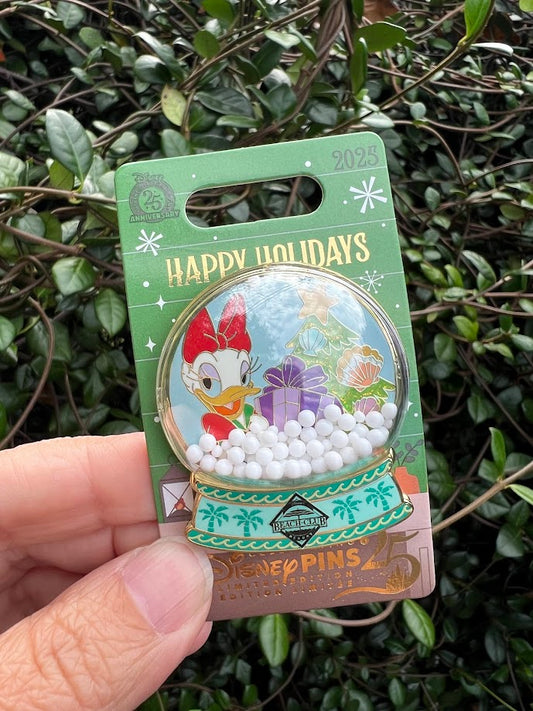 Daisy Beach Club Resort Happy Holidays 2025 Disney Pin