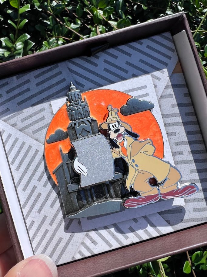 Goofy California Adventure Daring Detectives Mini Jumbo Disney Pin