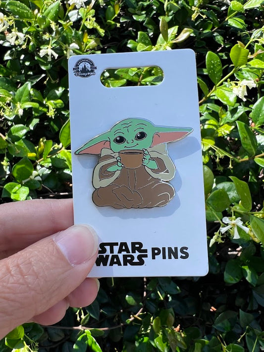 Grogu Star Wars Disney Pin