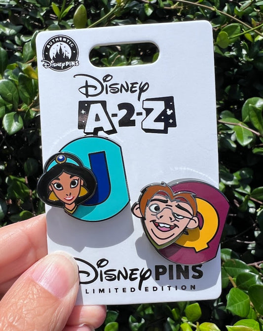 Jasmine & Quasimodo A-2-Z Disney Pin Set