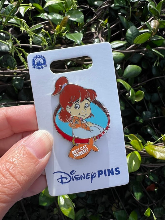 Jenny & Oliver Best Cat Parent Disney Pin