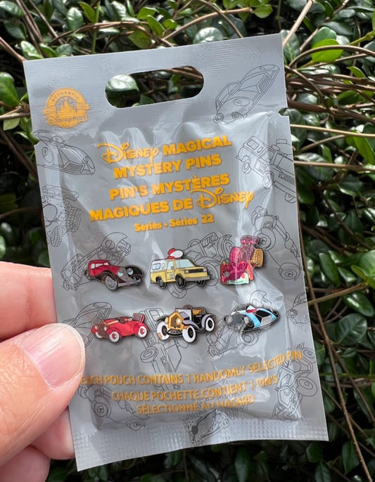 Magical Mystery Series 22 Mystery Disney Pin Pack