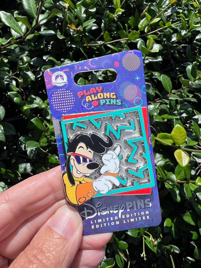 Max Disneyland Play Along Pins Disney Pin