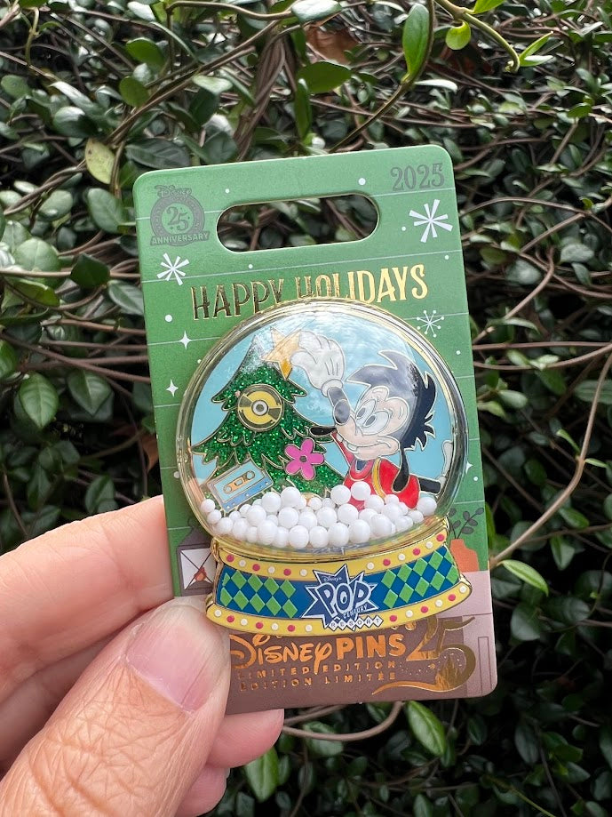 Max Pop Century Resort Happy Holidays 2025 Disney Pin