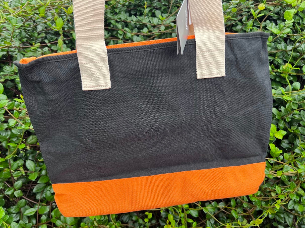 Mickey & Friends Happy Halloween Walt Disney World Zippered Tote