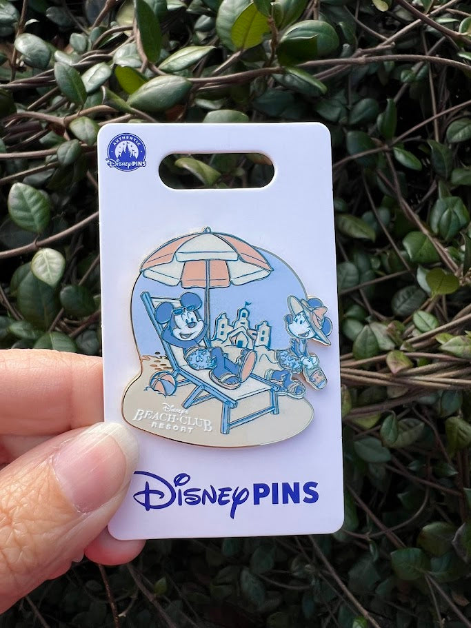 Mickey & Minnie Mouse Beach Club Disney Pin