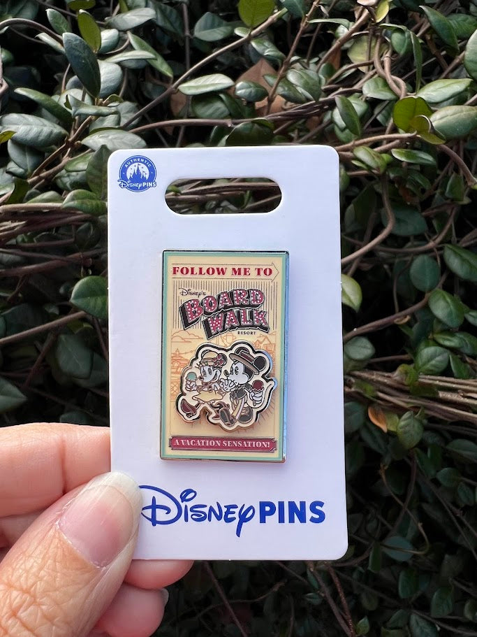 Mickey & Minnie Mouse Boardwalk Resort Disney Pin