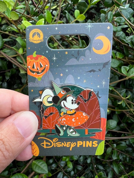 Minnie Mouse Halloween 2025 Disney Pin