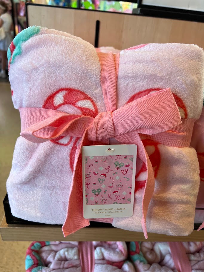 Pink Mickey Icon Wreath Christmas Throw Blanket