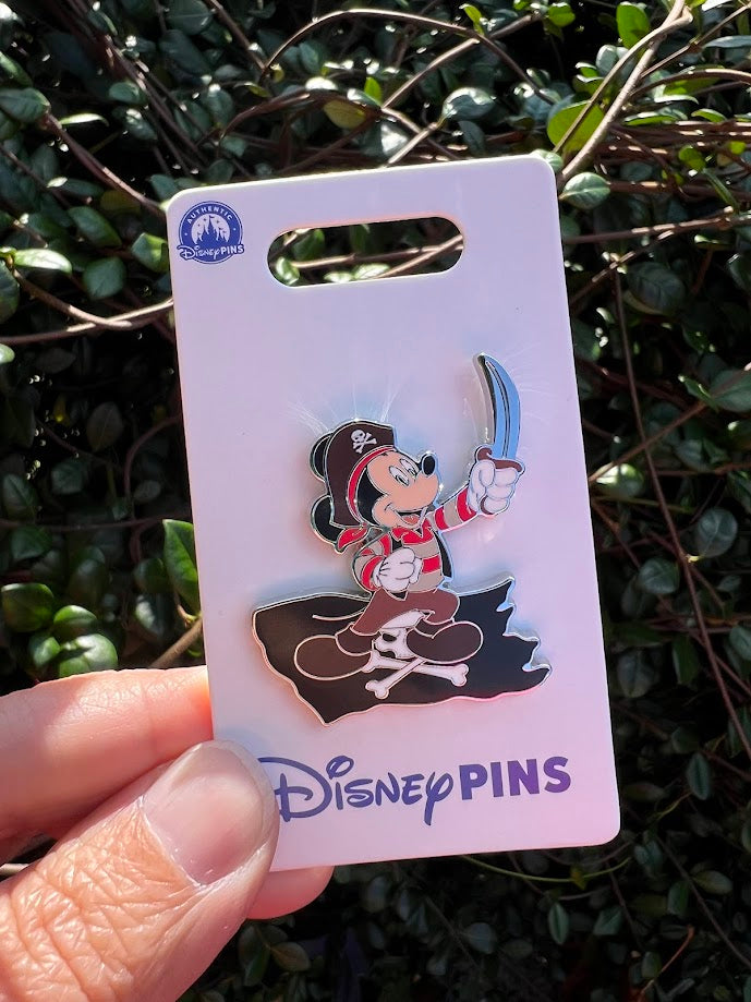 Pirate Mickey Mouse Disney Pin