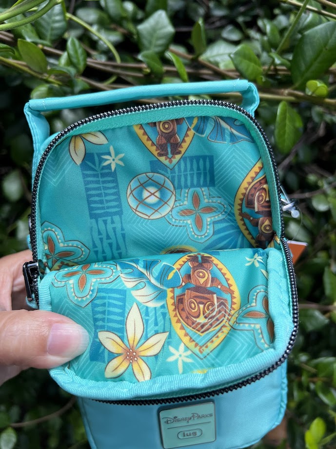 Polynesian Resort Tiki Lug Bag