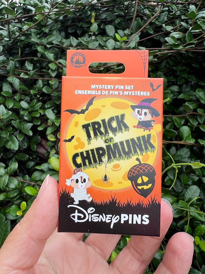 Trick or Chipmunk Halloween 2026 Disney Pin Pack