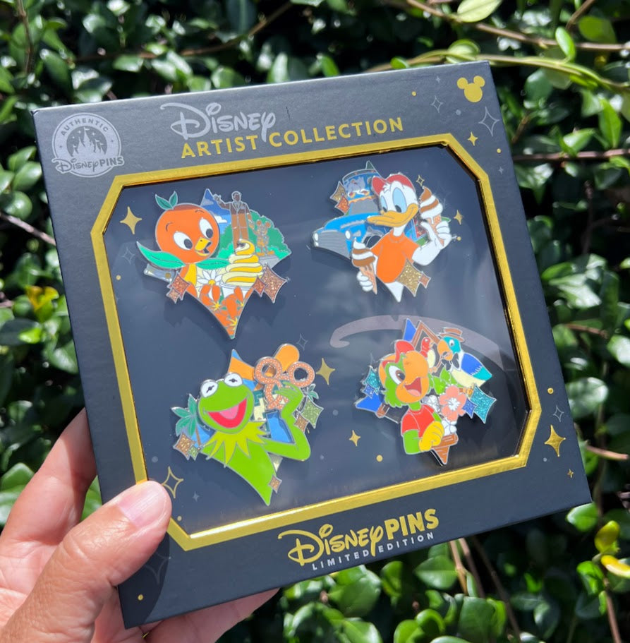 Walt Disney World Artist Collection Boxed Disney Pin Set